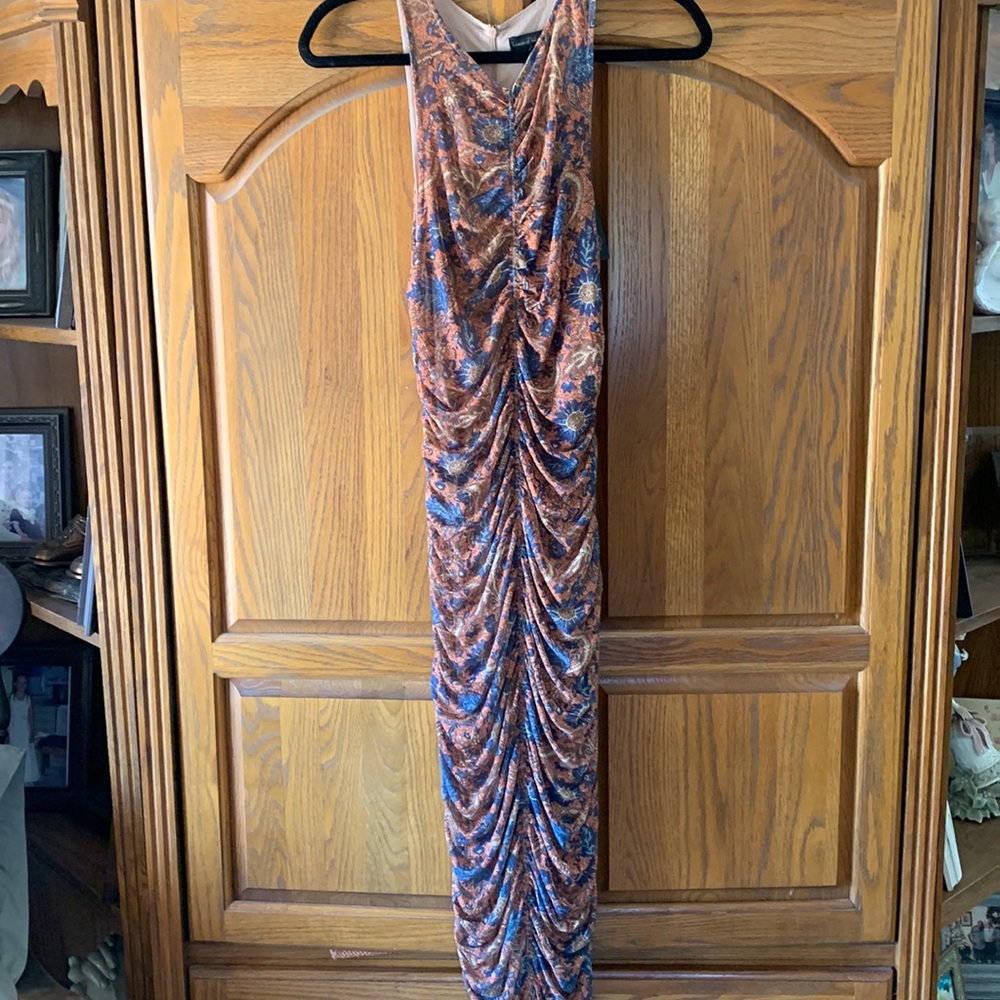 Gorgeous dress from House of Harlow.